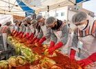 호반그룹 임직원봉사단 '사랑의 김장 나눔' 행사 진행